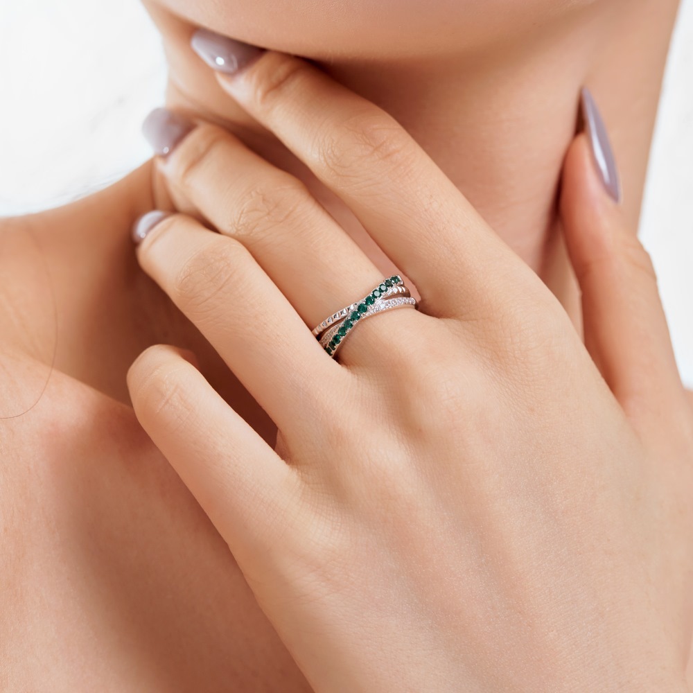 2g Weight Rings Classification 5, 6, 9 Ring Size 1 Piece Quantity Date, Tea Party Occasion 925 Sterling Silver Material Four Leaf Clover Pattern Women's Gender Plating Design Elegant, Glam Style 925 Sterling Silver Four Leaf Clover Rings 14