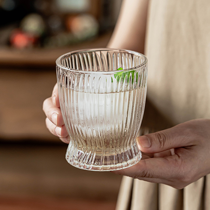 Luz creativa de lujo Estilo nórdico vidrio transparente taza de whisky taza de café helado taza de agua del hogar de alta apariencia Internet celebridad estilo