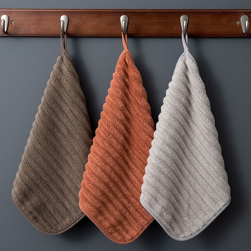 Toallas pequeñas toallas suaves cuadradas colgantes absorción de agua secado rápido para niños y mujeres lindos toallas domésticas para inodoro