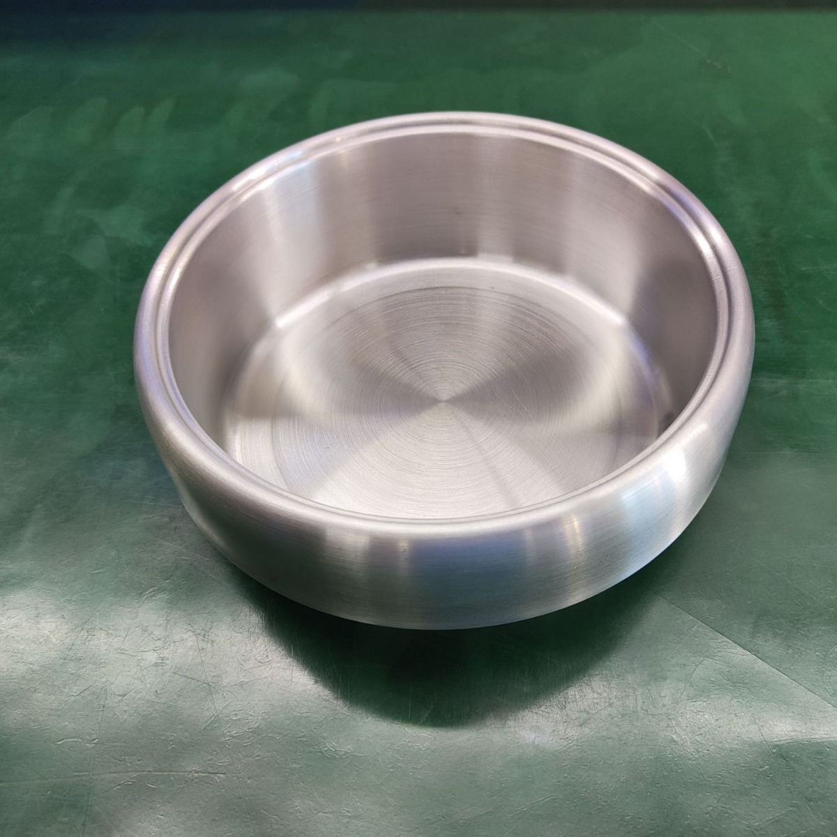 东莞不锈钢冲压油压拉伸产品加工——电火锅内胆