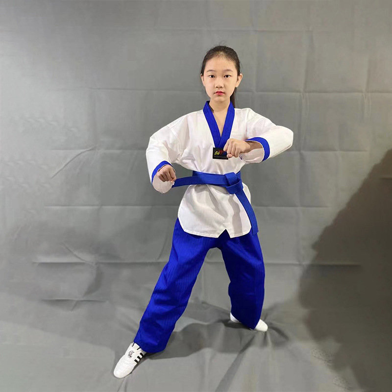 Taekwondo clothing long sleeve children's adult autumn and winter training clothing college students men's and women's clothing printing embroidery manufacturers