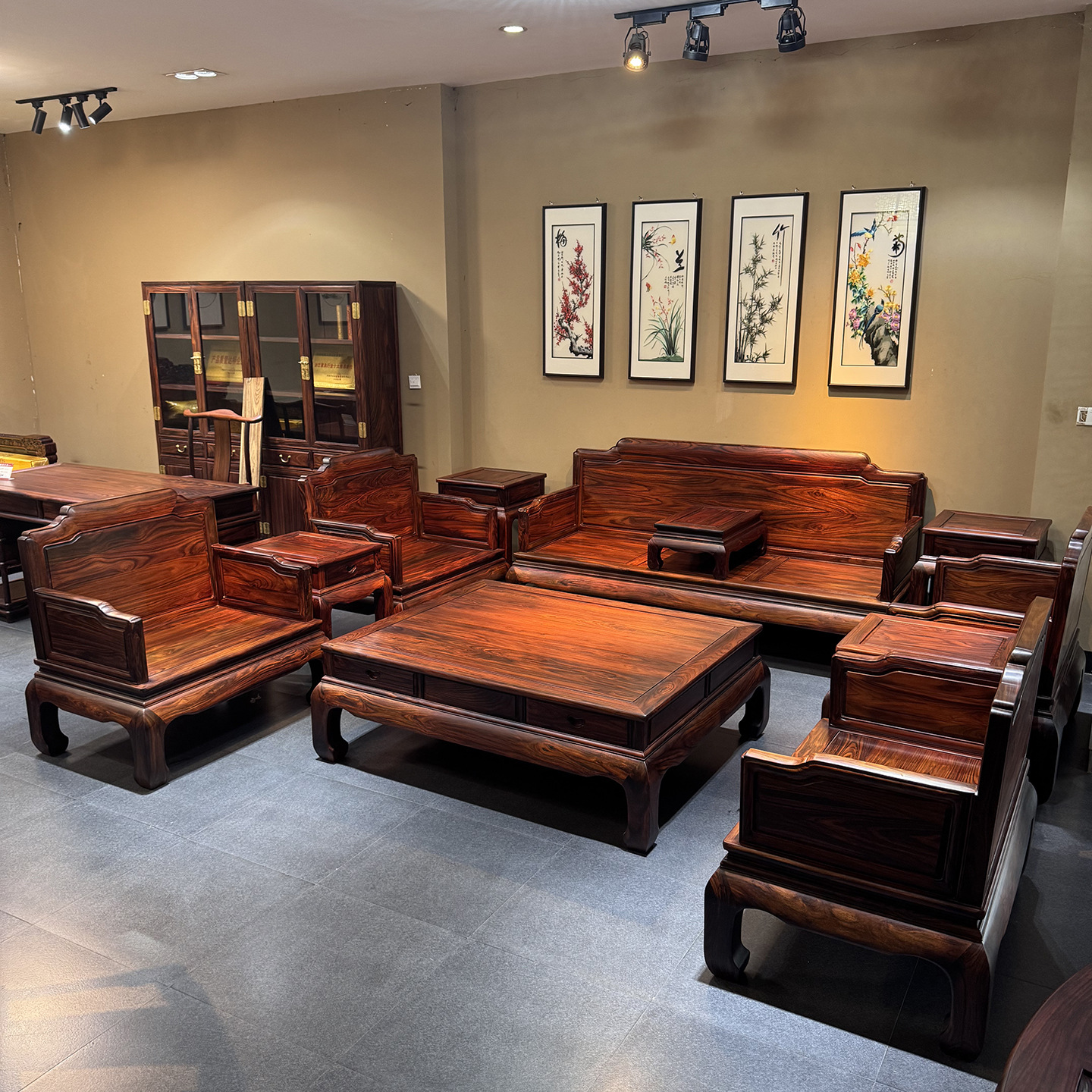 Mahogany Furniture, Broad-Leaf Rosewood and World Sofa, Simple Ming-Style Indonesian Black Rosewood Living Room Solid Wood Sofa Combination