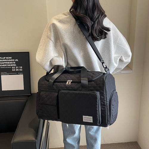 Foldable travel bag with large capacity, unisex sports and fitness bag, short trip business travel luggage organizer, shoulder bag