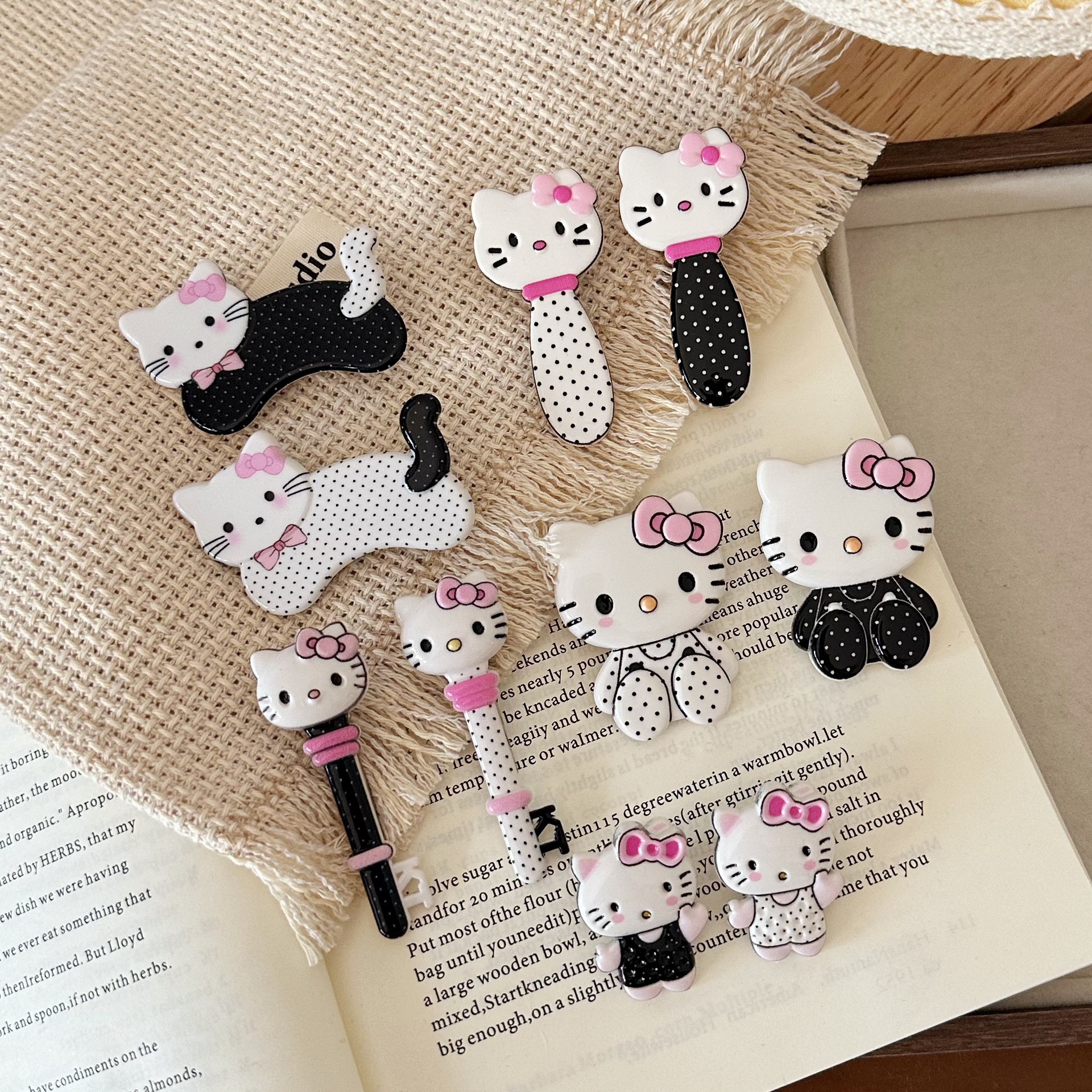 고양이 도트 리본 집게 머리핀 앞머리 옆머리 헤어핀