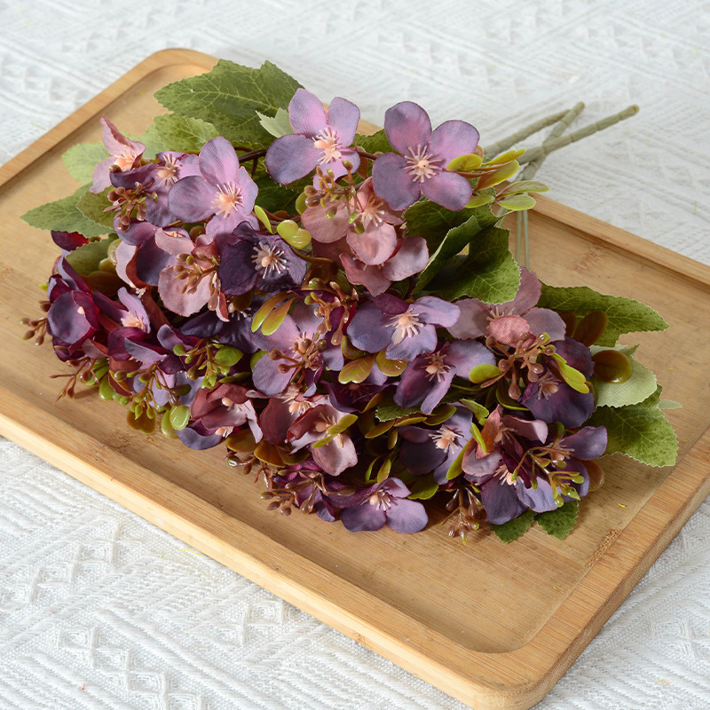 Mango pequeño haz Hortensia salvaje salón de bodas decoración del hotel hogar fotografía Decoración de mesa flor artificial al por mayor falso ramo