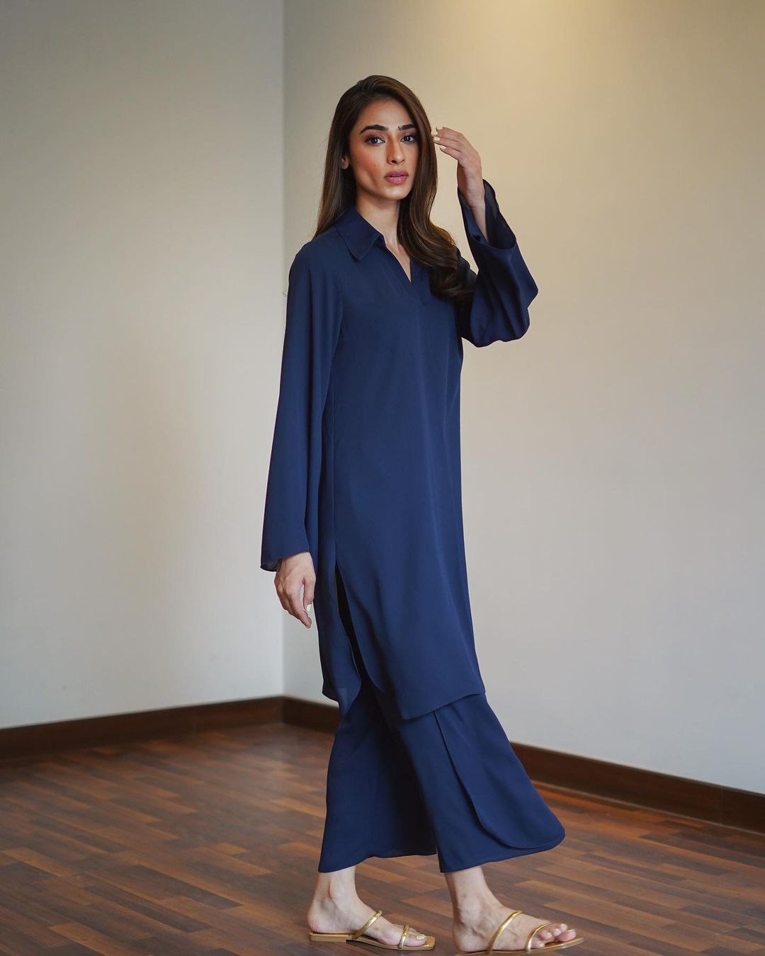 GraceChic Malaysia Women's 2024 Spring New Long Sleeve Shirt Wide Leg Pants Set Elegant Commuting Fashion Versatile_voghion.com