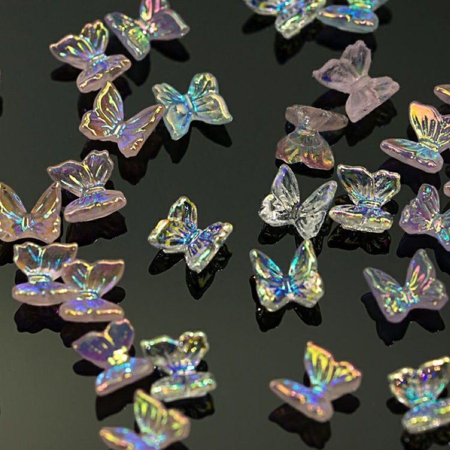Transparent three dimensional jewelry for manicure