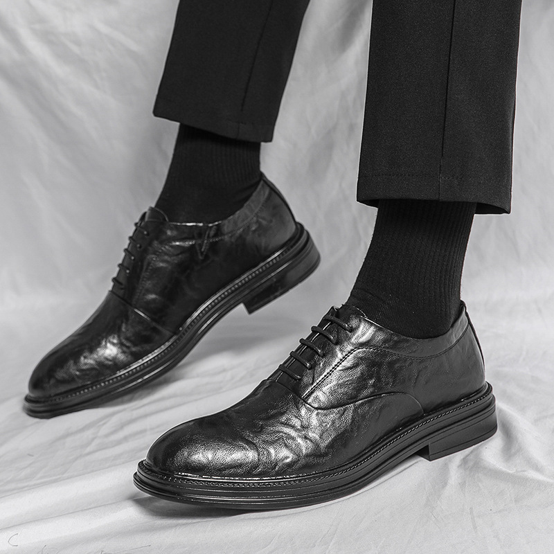 2024 club de verano barquero coreano zapatos de cuero hombre moda moda zapatos casuales transfronterizos británicos zapatos de cuero de punta moda