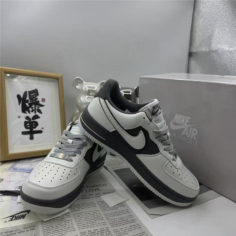 짙은 회색 후크(마찰음)