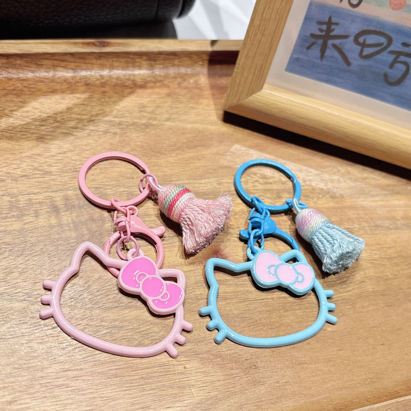 新商品の透かし彫りの子猫の合金の鍵はかわいい漫画の個性のカバンを掛けてDIY自動車のキーチェーンを飾ります。|undefined