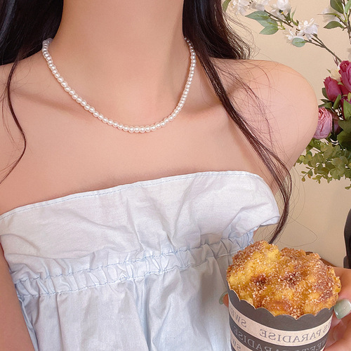 Korean classic retro pearl necklace for women fashion simple temperament collarbone chain internet celebrity same style necklace wholesale