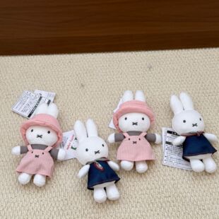 ��ϵ���uչ���И���޶�С���ӷ�ɫ��о�q�z��ţ��ȹ��ë�q��ż��