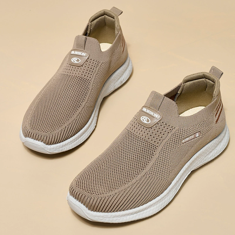 Внешняя торговля новая мужская обувь весной