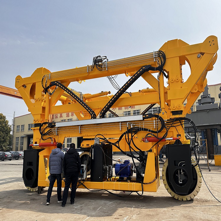 靖起跨运车  非标设计 抓取运输堆垛功能  适配多种集装箱  20t