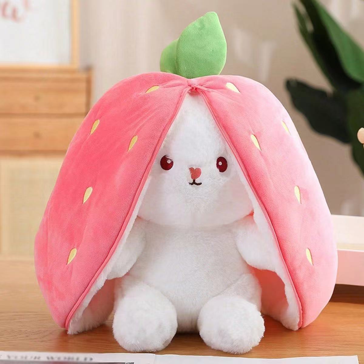 Conejo de fruta lindo transformación de fresas muñecas de rábano conejo de fruta pequeña muñeca muñeca de peluche