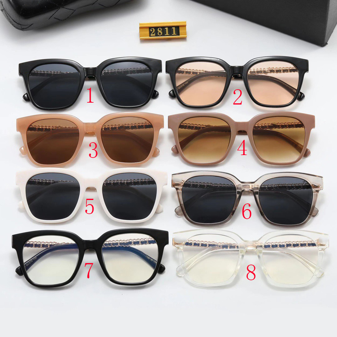 New overseas sunglasses for men and women square street photo sunglasses, classic travel fashion driving glasses 2811_voghion.com