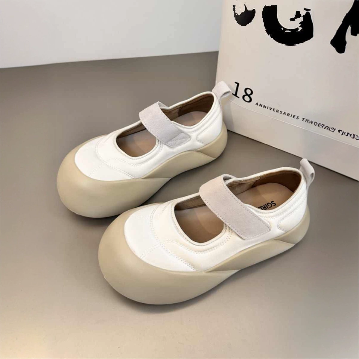 MACKJARNES Облачные хлебные туфли 2024 новый уродливый милый мягкий фон повседневные туфли Мэри Джейн женские туфли на большой голове