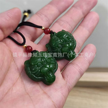 厂家批发仿和田玉碧玉虎头吊坠外蒙料菠菜绿生肖虎挂件男女款项链