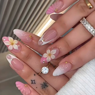 温柔3D立体雕花欧美跨境穿戴甲粉白渐变法式镶钻珍珠假指甲片批发