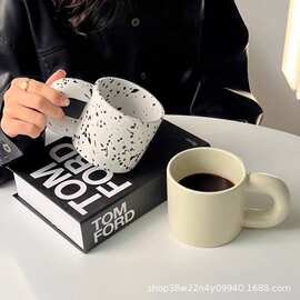 ins风胖胖杯泼墨杯波点陶瓷杯高颜值马克杯批发咖啡杯棋盘格杯子