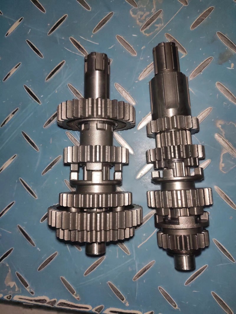 Cuatro engranajes CG125 viejo pie inicio 4 engranaje del motor de la motocicleta engranaje del eje principal