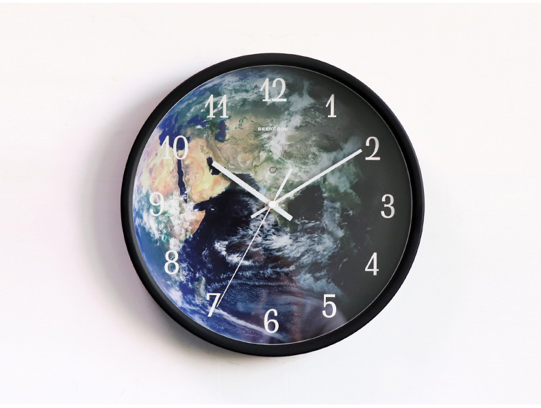 (地球款)12寸声控夜光金属挂钟_13.jpg