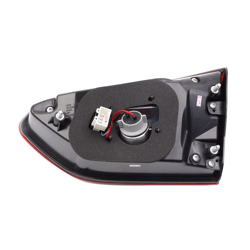Suitable for GAC Trumpchi GS4 rear tail lamp assembly brake lamp cover legendary reversing lamp housing gs4 rear bumper lamp rear fog lamp