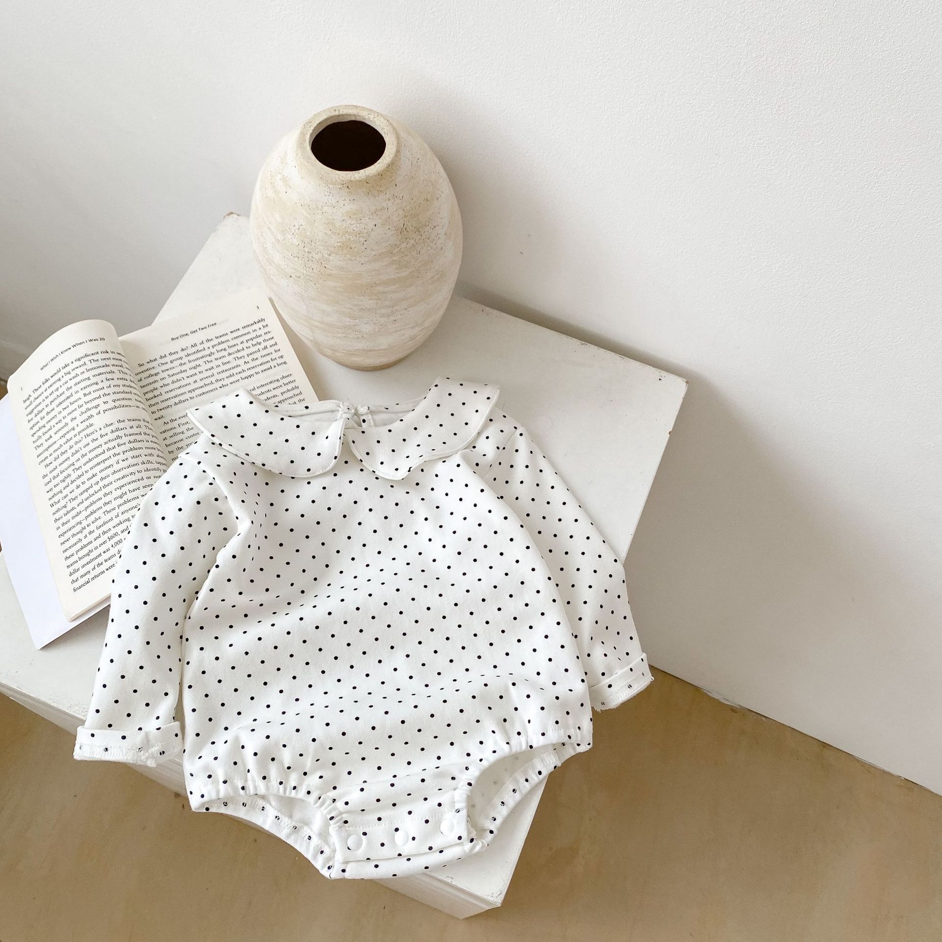 2024 autumn style girl baby doll collar long sleeved triangle hoodie jumpsuit with multiple colors to choose from_voghion.com