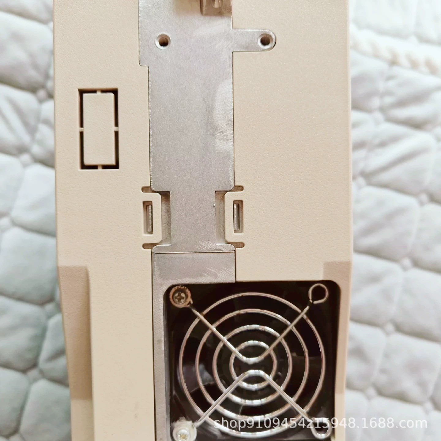 Yakawa SGD7S-200A00B202 спот новый оригинальный подлинный