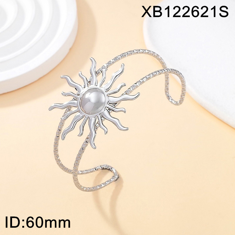 Brazalete solar abierto dorado de estilo europeo y americano para mujeres ligero lujo pequeño diseño de moda personalidad de esmeralda joyas de brazaletes universales