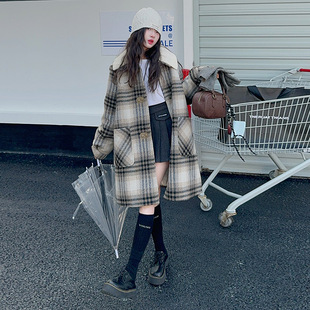 Girls' Woolen Coat 2024 New Autumn and Winter Western Style Middle and Big Children's Cotton Long Plaid Woolen Coat