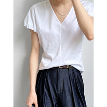 鹿西 简约设计感~V领花苞短袖T恤女夏季新款套头薄款打底上衣2539