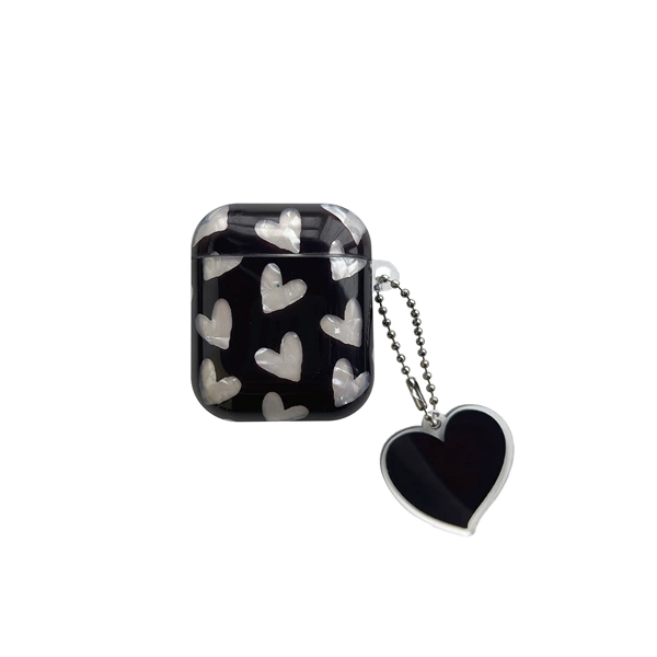 IMD soft shell-shell pattern black and white love heart (with pendant)