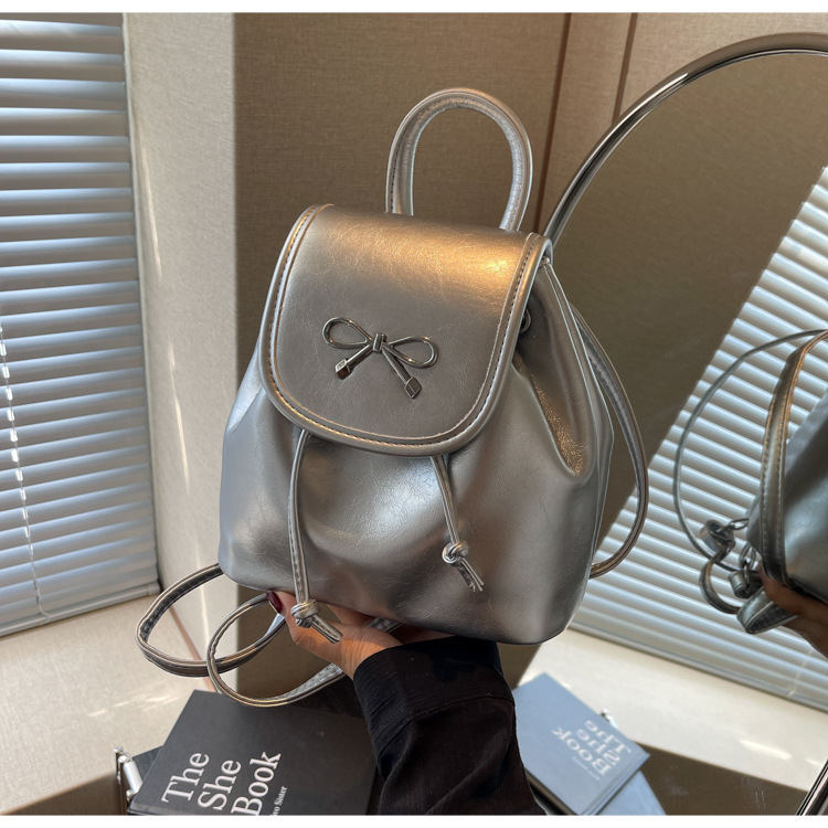 2024 New Fashionable Bucket Bow Korean Edition Casual Shoulder Small Women's Bag Handheld Personalized Backpack_voghion.com