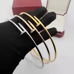 Titanium Steel Choker Necklace for Women, Open Adjustable, Amazon Hot Cross-Border Jewelry, Cartier Style Nail Necklace, Diamond-Studded, Light Luxury Style