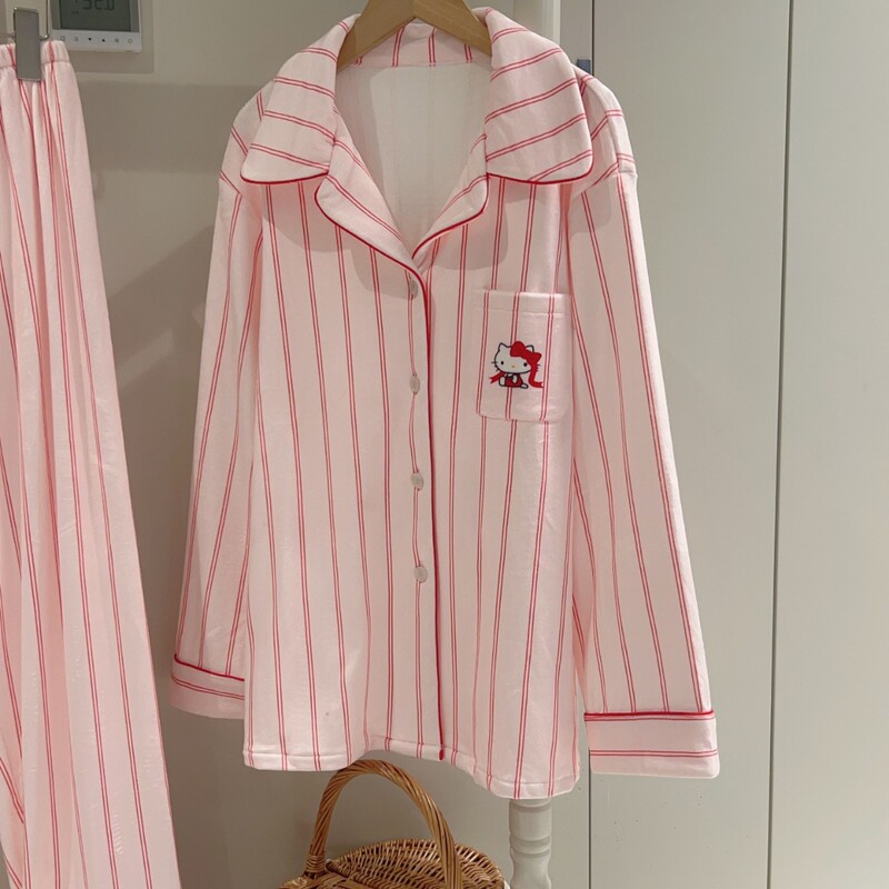 Beast Girl Party Pajamas Women's Thickened Island Velvet Long Sleeve Suit Cute Pink Striped Kt Home Clothes 25 Super Hot