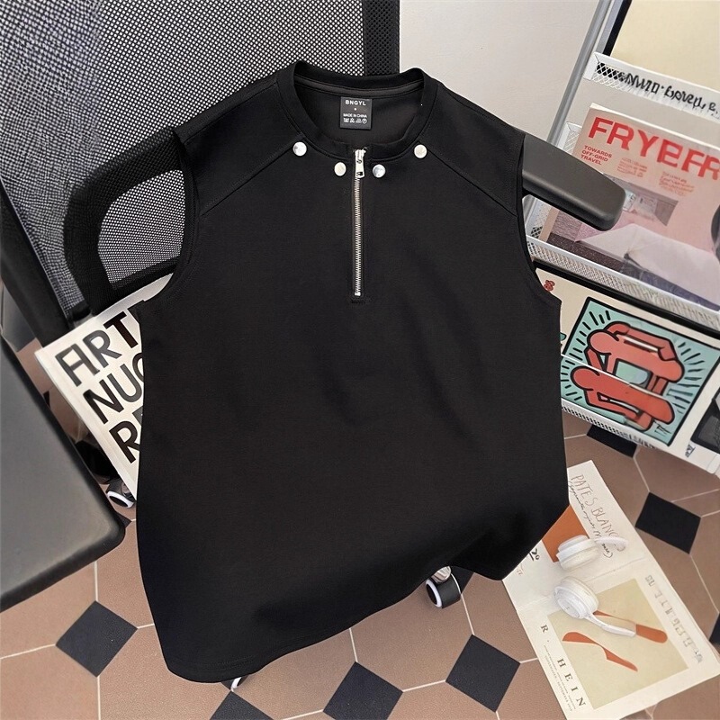 High Street Rivet Half-Zip Vest for Men, Summer American Retro High Street Cool Round Neck Sleeveless Versatile Casual T-Shirt High Street Rivet Half-Zip Vest for Men, Summer American Retro High Street Cool Round Neck Sleeveless Versatile Casual T-Shirt