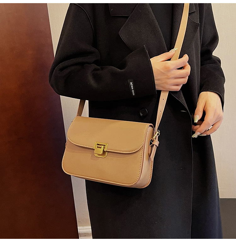 Solid color underarm 2023 new trendy versatile shoulder high-end and fashionable crossbody women's bag, small square bag_voghion.com