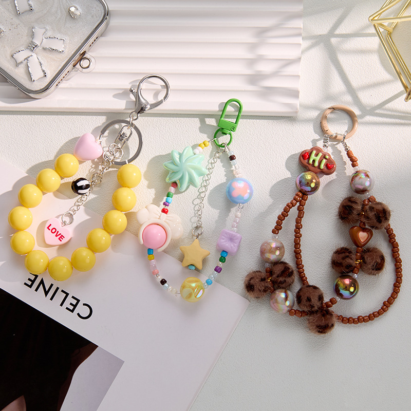 Niche High-End Phone Chain with Vintage Brown Leopard Print Fur Ball, High-End Wrist Strap Chain, Bag Charm, Yiwu Small Accessories