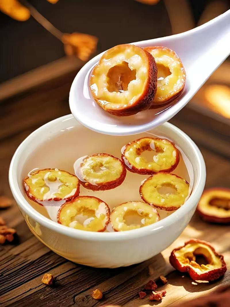 Shan Zha Slices (Crataegus pinnatifida) — Pitted Dried Hawthorn Fruit for Tea & Soup quality and texture