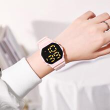王一博同款迷你电子表学生表多功能运动防水LED夜光电子手表代发