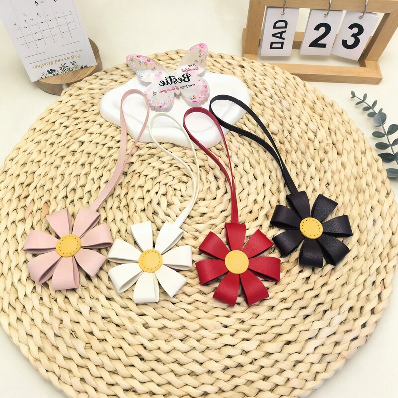 New cute and stylish PU leather 3D multi-petal flower cherry bag charm/keychain, a popular item on Xiaohongshu New cute and stylish PU leather 3D multi-petal flower cherry bag charm/keychain, a popular item on Xiaohongshu