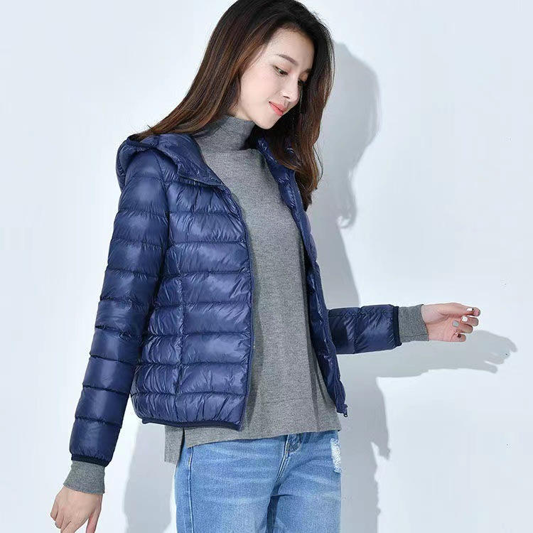Chaqueta Corta de Algodón para Mujer Transfronteriza 2024, Estilo Coreano Ajustado, Modelo Delgado, Capa de Algodón Lluvia de Seda, con Capucha, Mayorista