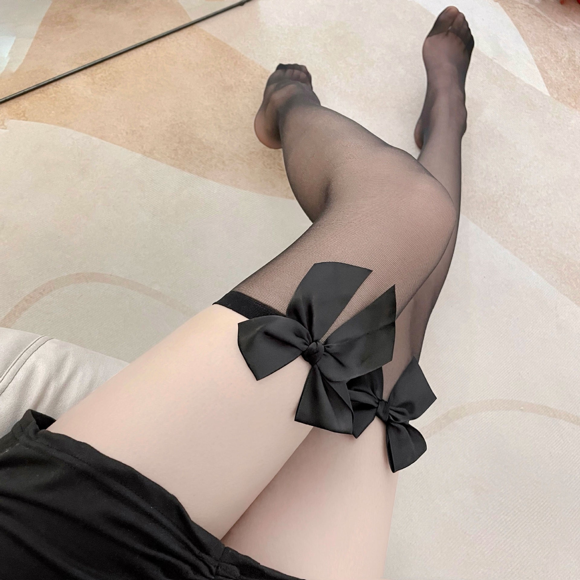 블랙 리본 스타킹