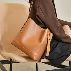 Bucket bag women's 2023 new bag high-end texture tote bag fashion large capacity commuter shoulder crossbody bag