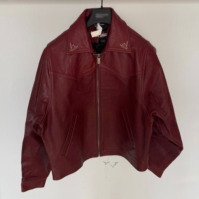 Qırmızı tikməli süni dəri jaket, unisex