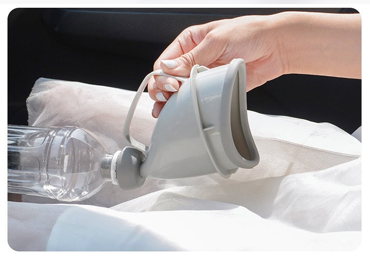 Car-Mounted Portable Female Urinal for Outdoor Travel, Emergency Standing Urinal for Women, Children's Urine Collector, Urinal