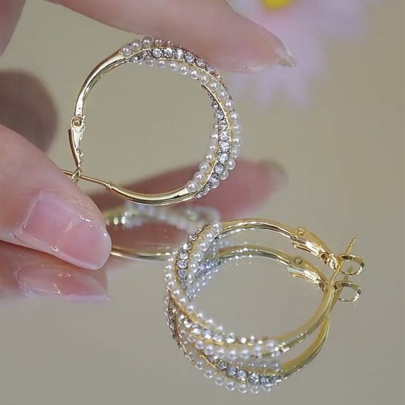 E2043 gold