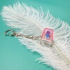 Single button transparent shell-pink cap-snake bone chain