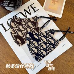 2025秋冬新款高颜值3D立体时尚防尘老花口罩加厚保暖防风口罩女